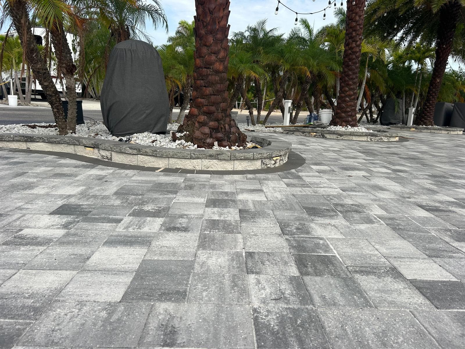 Outdoor entertaining space